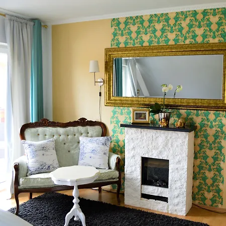 Gaestehaus Gebauer 펜션 *